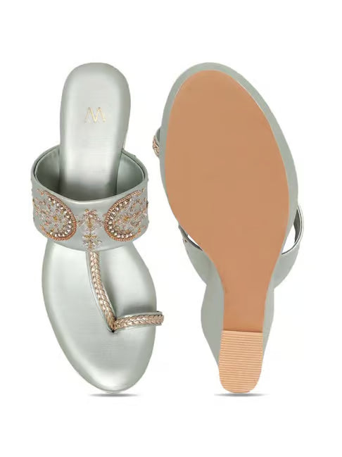 Women's Pastel Green Toe Ring Wedges