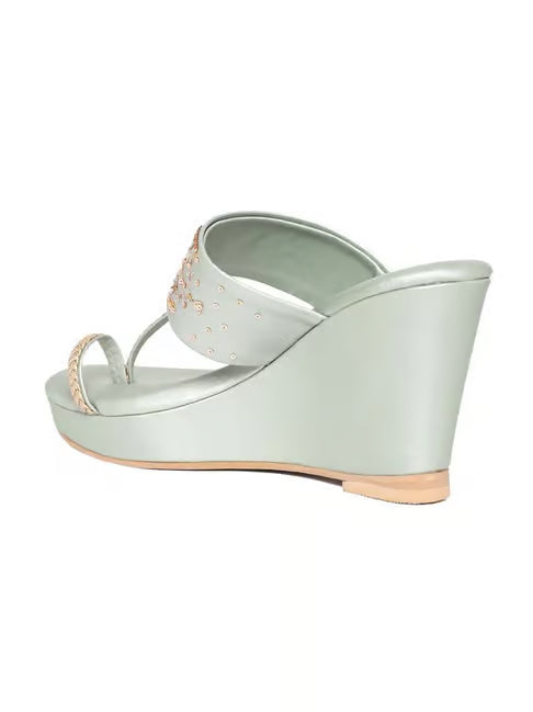 Women's Pastel Green Toe Ring Wedges