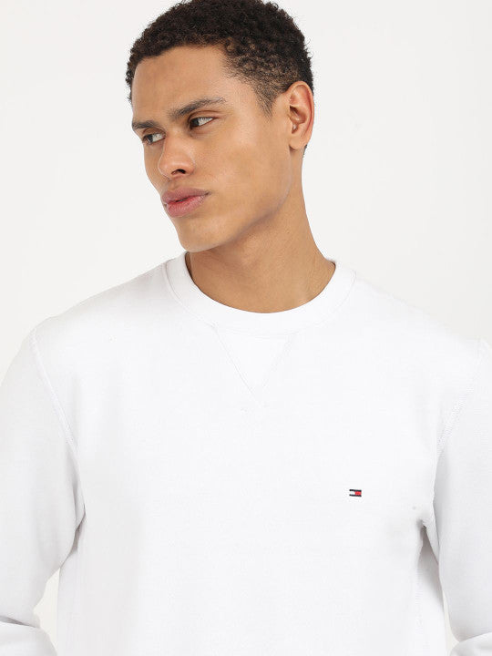 Men Solid Round Neck Sweatshirt